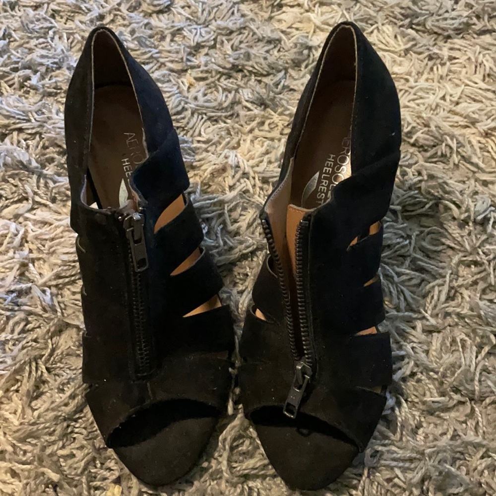Aresoles suede black zipped Heels